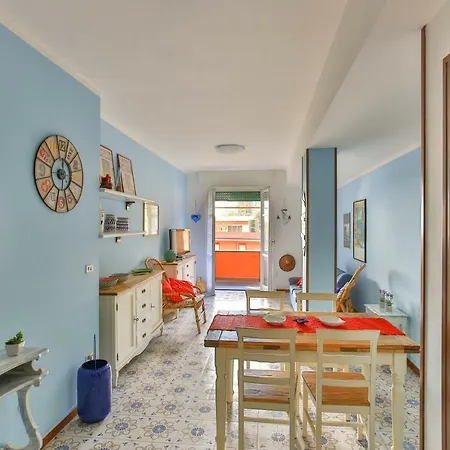 Apartment Costamare